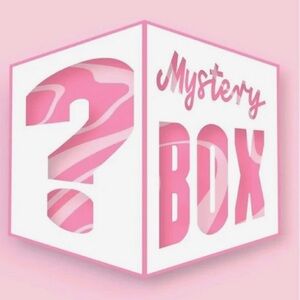 ✨WOMENS XS-S Mystery Box!📦 NWT/NWOT